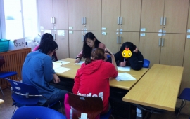 영어동아리의 열띤 공부 현장~!